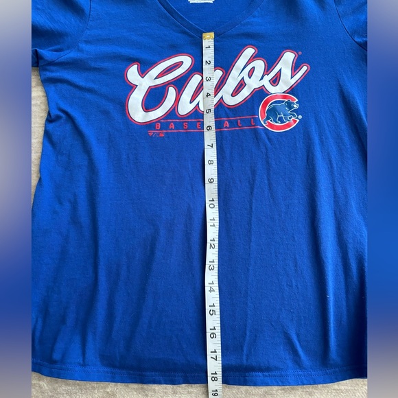 FANATICS Chicago Cubs Baseball V-Neck Blue Women’s Short Sleeve Shirt - Size M - Picture 5 of 6
